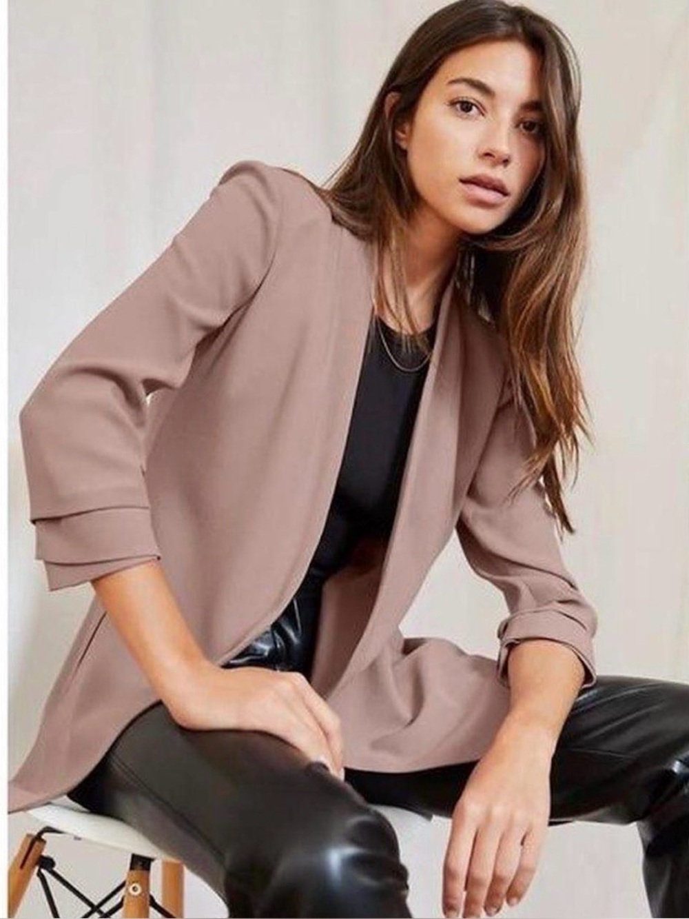 EUC Aritzia Babaton Shadow Mauve Power Blazer, Size 8